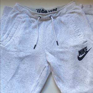 Nike Joggers